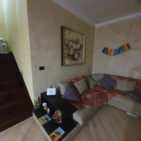 A Casa Di Raffa بيت ضيافة *